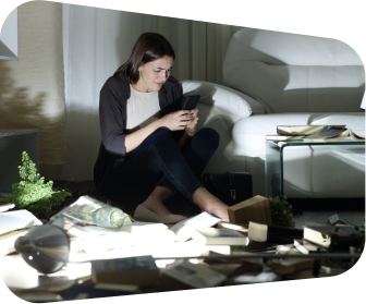 Poste con sirena en calle